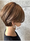 ショートボブ×ハイライト