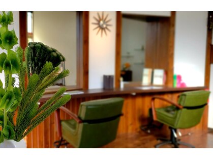 エミニ(EmiNi)の写真