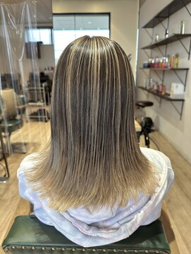 サラ(sarah) バレイヤージュ