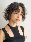 パーマでオシャレ女子に