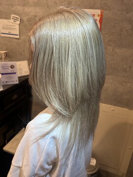 キャラ シャローネ 池袋(Chara Chalone) ホワイトミルクベージュ/プリミエンスカラー【れいな】