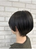 ショートボブ