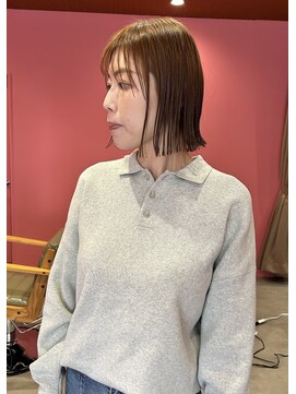 ハウディー(howdy.) 切りっぱなしボブ×ジンジャーオレンジ