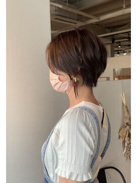 マオリ ホアロハ バイ アヌエヌエ(maoli hoaloha by anuenue) ショート指名!くせ毛や困った髪質の専門 director寺内