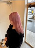 ピンクベージュ