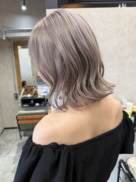 サニー 渋谷(SUNNY) ハイトーン、ハイライト、レイヤー、ボブ、ミルクティー