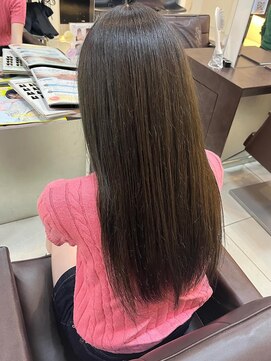 フォルテ 草薙店 オリーブカラー　髪質改善トリートメント