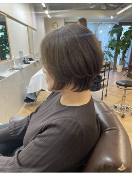 インビテーション(invitation) 透明感大人レイヤーショート