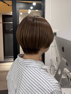 アコロン(acoron) ショートボブ　新宿/髪質改善/ショート/ボブ/透明感カラー