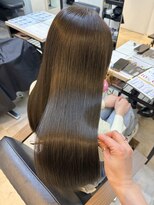 アルメリア 池袋(Arumeria)&nbsp;オリーブカラーオリーブアッシュ艶髪髪質改善20代30代40代