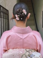 ルイス(LEWES)&nbsp;上品見えカチモリアレンジ×結婚式参列ヘア