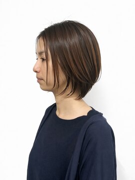 ウォーターリリー 川西店(Water Lily) 40代50代60代ショートボブレイヤーボブシースルーバング前髪あり