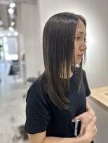 アトレ 福岡大名店(attrait) 上品な透明感×艶ストレートロング