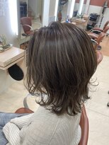 エイミー バイ ハセ(Aimee by HASE)&nbsp;20代30代40代/ナチュラルバレイヤージュ/外ハネミディアム