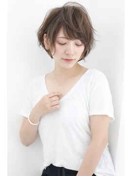 クラン(Chlan) 大人かわいいゆるふわ抜け感小顔ショート【摂津本山/芦屋】