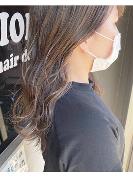 フィオーレ ヘアデザイン(FIORE hair design) イヤリングカラー　インナーカラー