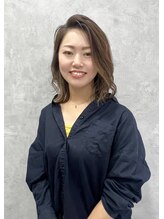 ヘアーアンドアート ルミナ(HAIR&ART LUMINA) 板垣 郁