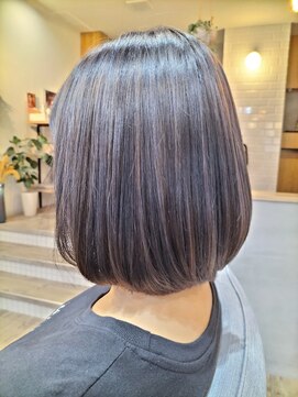 ヘアサロン アンフェール(Hair Salon Amfaire) 小林/アイリスブルーグレーボブ