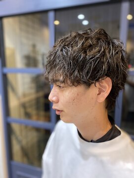 レークプラッツ(lekplats) 波巻き×ソフトツイストスパイラル