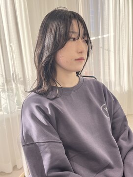 ヨーク(YOKE) 【 YOKE 】くびれミディアム小顔顔周りレイヤーシースルーバング