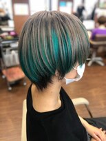 ヘアーショップ エヌアンドエー 幸手店(hairshop N&A)&nbsp;透明感カラー×インナーカラー×おしゃれショートウルフレイヤー