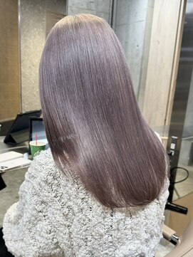 サンク 原宿 表参道(cinq) ミルクティーピンクベージュカラーブリーチカラーハイトーン原宿