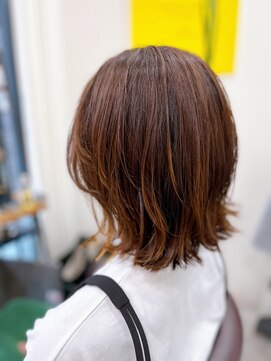 ジラ ヘアアンドメイク(girra HAIR&MAKE) ヨシンモリ