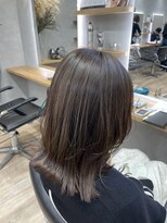 ノアル(NOAHL)&nbsp;G 極細白髪ぼかしハイライト