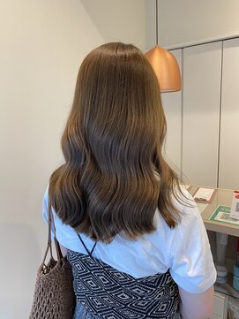 トナリ(tonari) ブリーチなしダブルカラー/オリーブベージュ