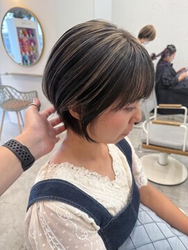 ロミー 本厚木(ROMMY.) 大人可愛いショートヘアコントラストハイライト
