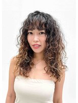 ラブ ロック Love' Lock スパイラルパーマ.パーマ.外国人風パーマ.ロングヘアのパーマ