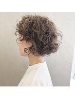 アンドワン 自由が丘(＆ONE)&nbsp;外国人風カーリーヘア×シークレットハイライト