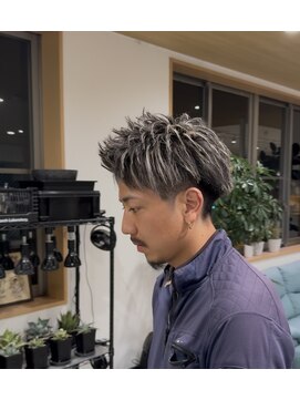 ビスポーク(BESPOKE) アップバング×ハイライト