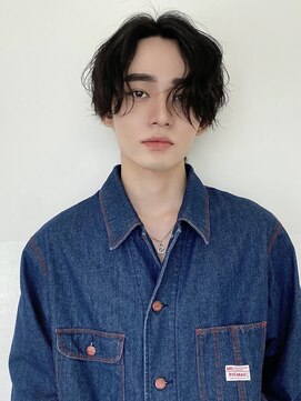 ユーフォリア 渋谷グランデ(Euphoria SHIBUYA GRANDE) ウェーブヘア　ウェーブパーマ　ニュアンスパーマ　MOMO