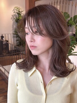 プカナ ラ(pukana_La) ブリーチ無し透明感カラーレイヤーカット