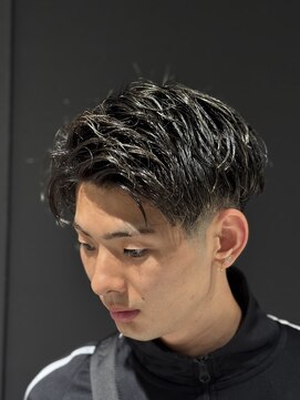 ヒロギンザ 大阪本店(HIRO GINZA) 七三ショート