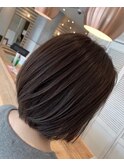 前下がりボブ
