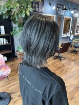 ロイズ ヘアデザイン アンド スパ(LOES) ウルフカット×オリーブグレージュ