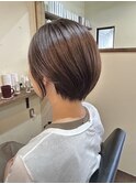 スッキリ丸みショートボブ★