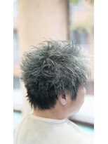 ネス(NESS)&nbsp;【メンズスタイル】グレーパール＆グリーンのショート43