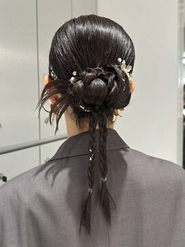 アールプラス 新宿(ar+) 【新宿駅/新宿三丁目/ヘアセット/ar +/アールプラスヘアサロン】