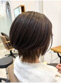 スタイリッシュなショートボブ