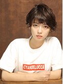 大人の外ハネウェービーショート