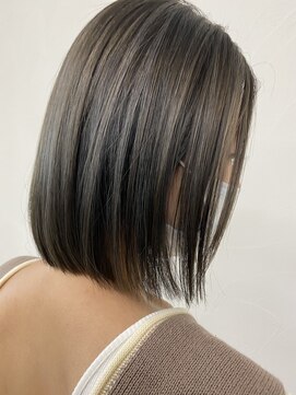 ニコ(nico...) ツヤボブ