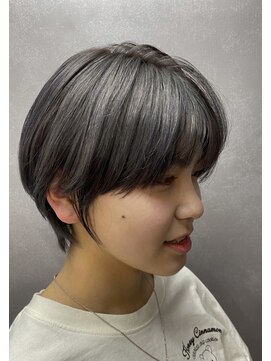 ムード カナザワ(mood kanazawa) 襟足◎ショート