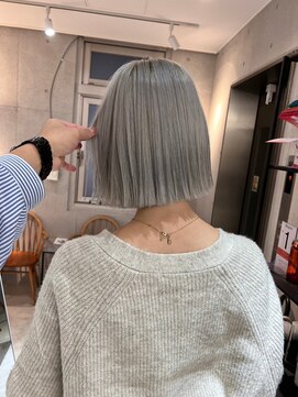 サンド 鹿児島中央(sand) 黒髪/グレーベージュ/レイヤーロング/前髪パーマ[鹿児島駅]