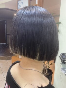 あさひ インナーカラーを活かしたマチルダボブ