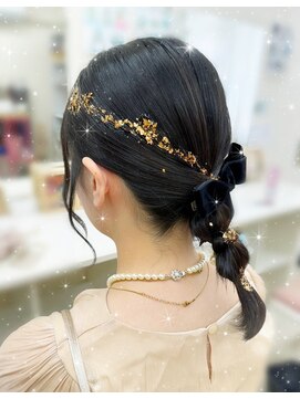 ヘアーメイク ティアラ(Hair make Tiara) 金箔アレンジ