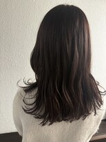 ネウィベルシア 名駅(newi belsia)&nbsp;こっくりブラウンカラー／伸ばしかけミディアム／レイヤーカット