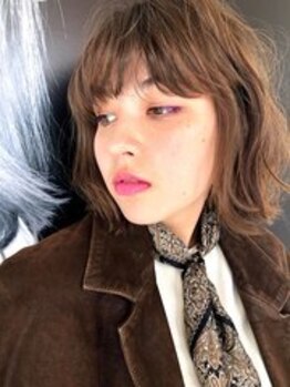 モッズ ヘア 二子玉川店(mod's hair)の写真/mod's独自のカラー技術で髪に立体感と存在感を。奥深い透明感とグロス発色<iNOAオイルグロスカラー取扱い>
